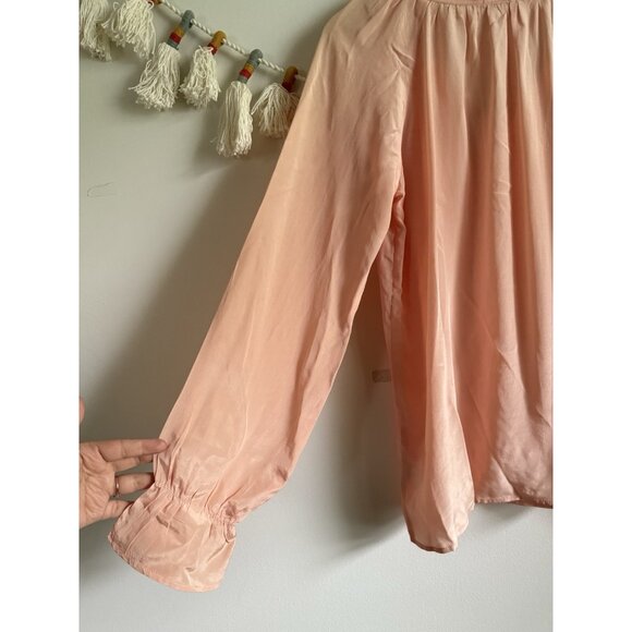 Walter Baker 100% Silk Ruffle V-neck Long Sleeve Blouson Top Modest Careerwear M - Picture 6 of 10